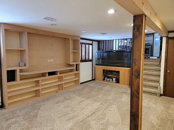 4th image of 24689 Creekside Dr