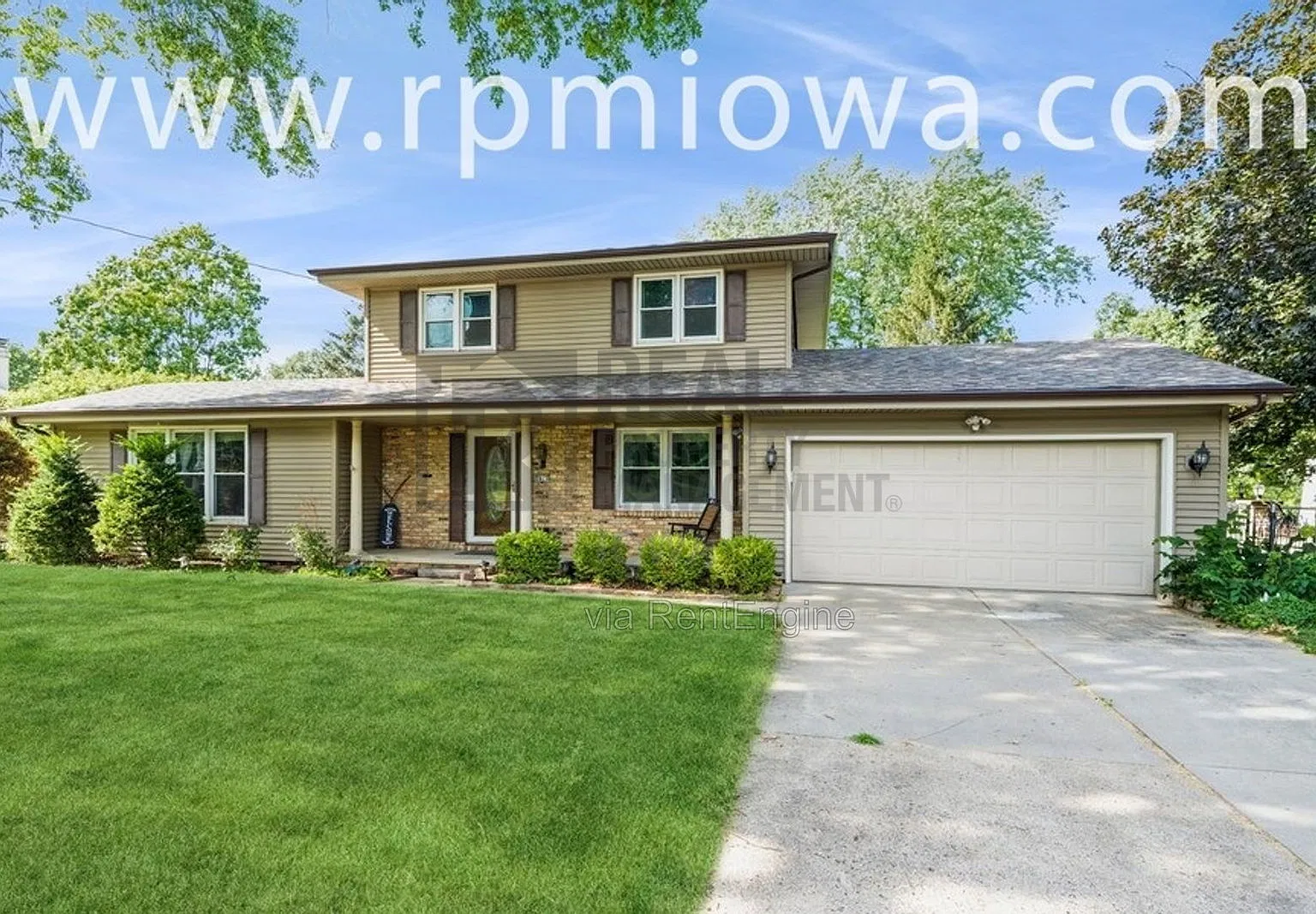 4 bed, 2.5 bath, 1766 sqft, $2,495 — Photo 1