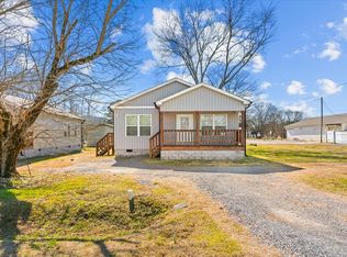 4 5th Ave W, Chatsworth, GA 30705