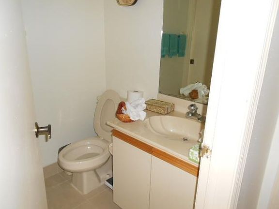 5th image of 10204 Mangrove Dr APT 206