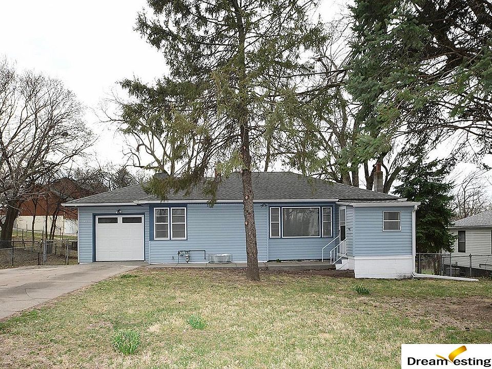 1st image of 1903 Childs Rd E