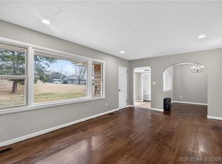 125 Leonard North St, Camdenton, MO 65020