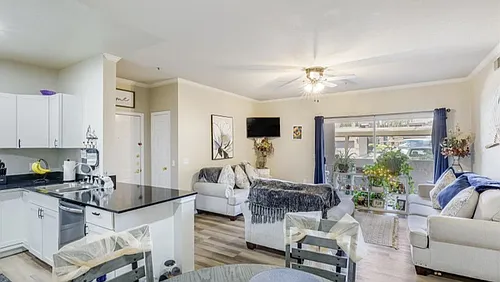 5301 E Van Buren St #1089 Photo 1