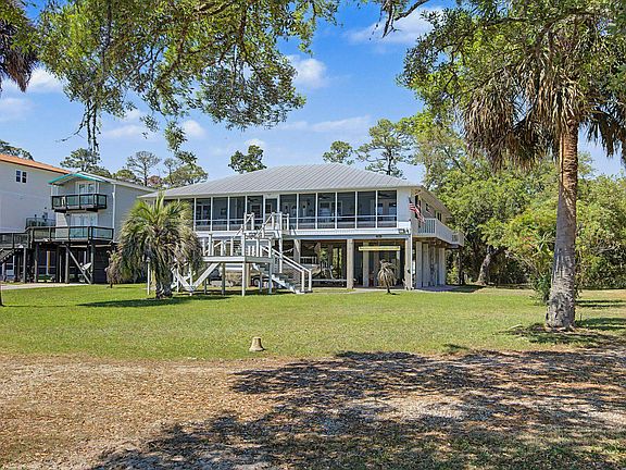 3rd image of 88 Driftwood Dr
