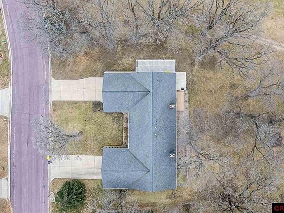 4th image of 361 E Amber Lake Dr