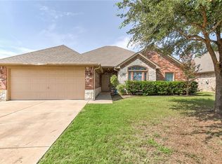 807 Blue Marlin Dr, Burleson, TX 76028