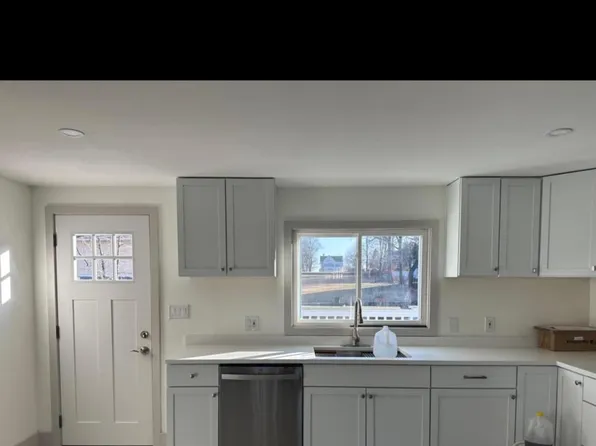 (undisclosed Address), Danbury, CT 06810