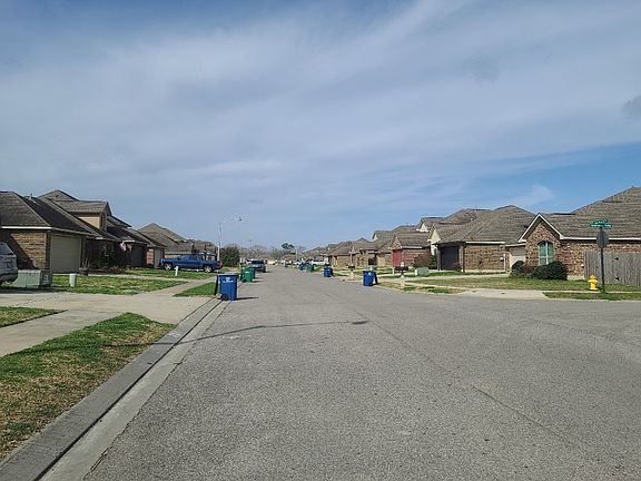 5th image of 501 Cautillion Dr