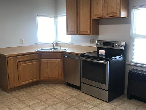 4th image of 2101 McDonald Ave