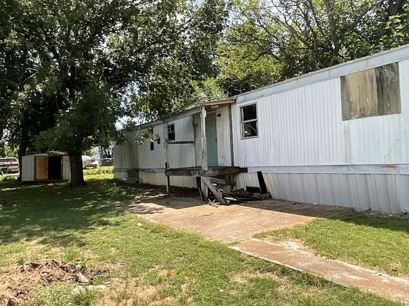 12 Dandelion St, Morgans Pt Resort, TX 76513