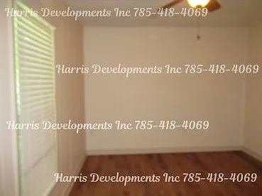 621 S Sycamore St — Photo 7