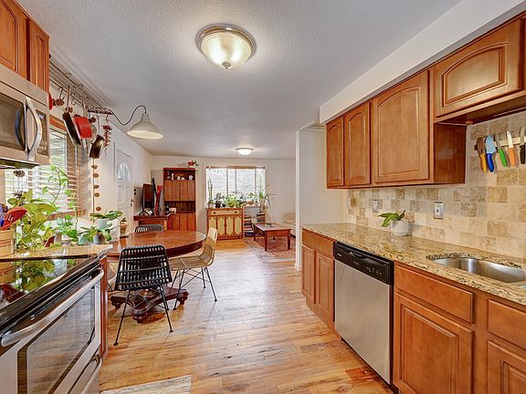 5th image of 4760 S Elati St
