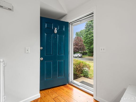 2nd image of 5 Bell Court