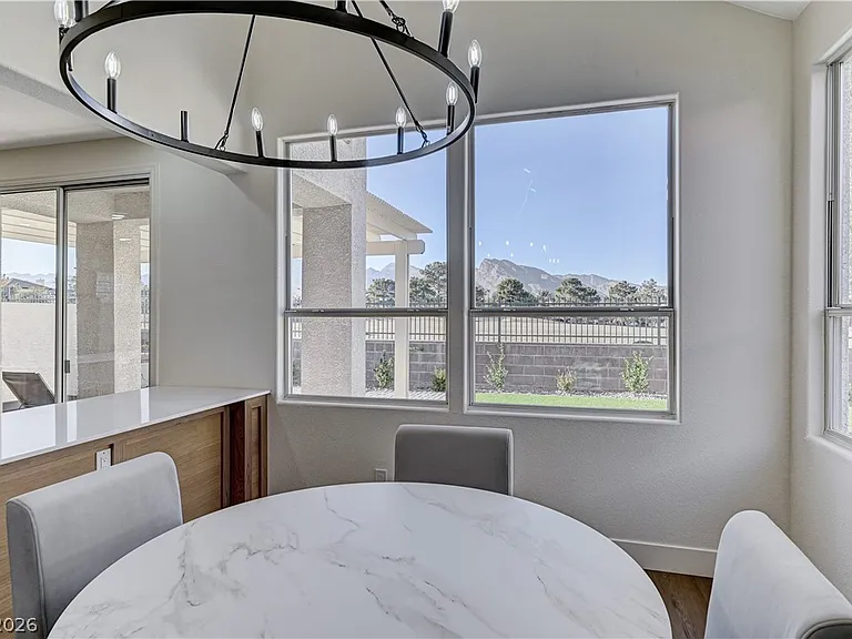 1317 Fox Acres Dr — Photo 33