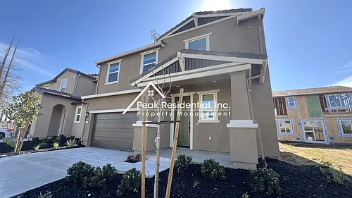 5218 Senesta Cir Photo 1