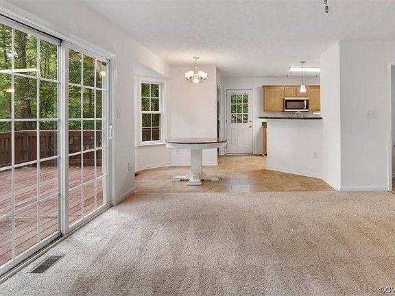 4th image of 727 Welsh Dr