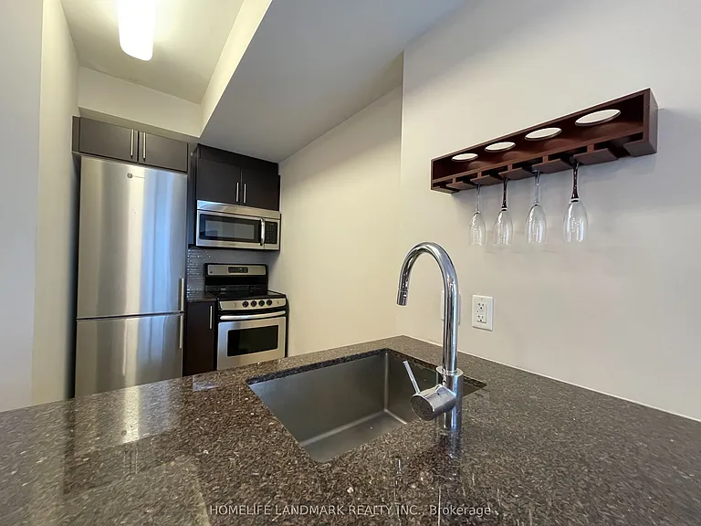 195 Besserer St #1908 — Photo 8