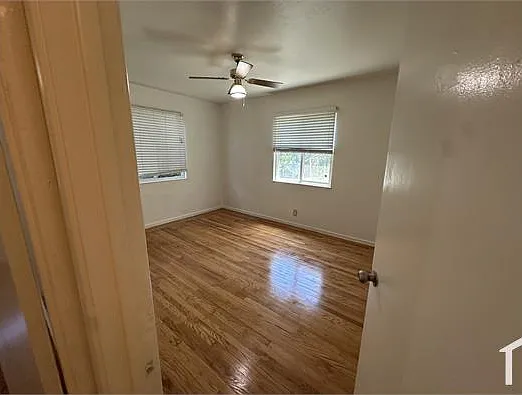 1417 Hawaii St — Photo 5