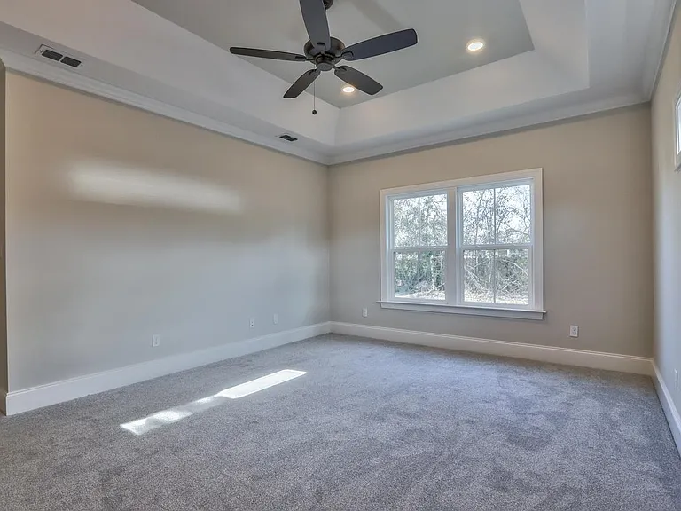 43 Sarlan Garden Dr — Photo 17