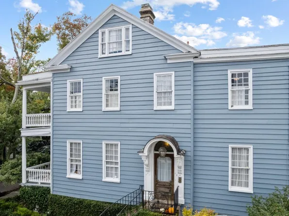 1 Wall St, Charleston, SC 29401