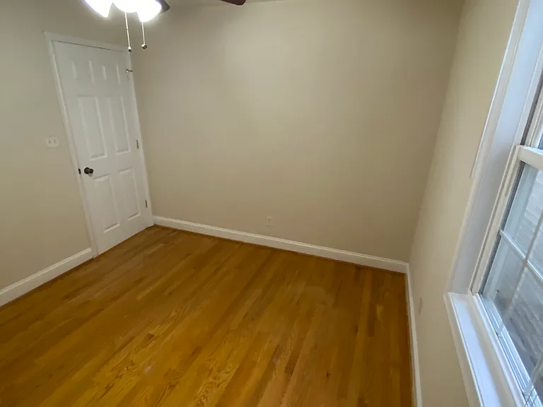 3115 Parkwood Ave — Photo 3