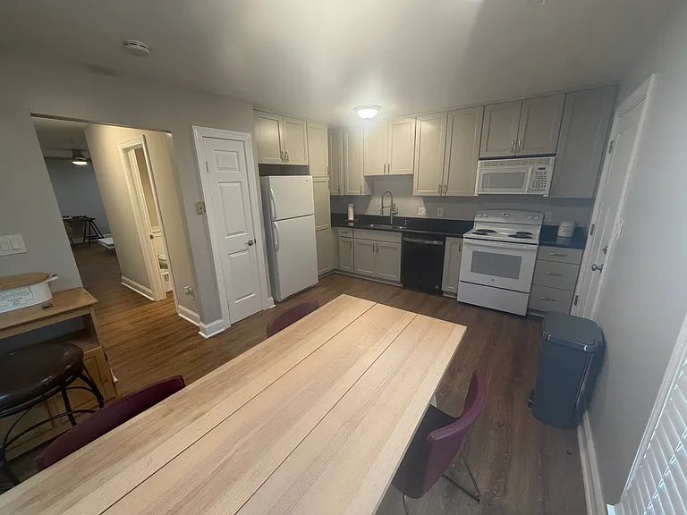 374 Eaton St #374 — Photo 6