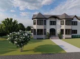 208 W Hobart Gap Rd, Livingston, NJ 07039