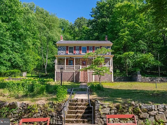 3rd image of 4901 Wetheredsville Rd