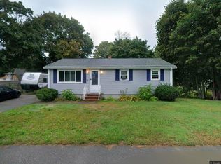 6 Norton Ave, Taunton, MA 02780