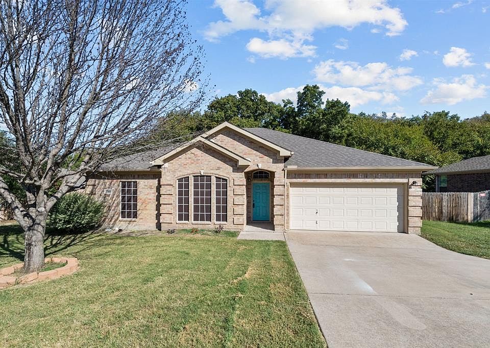 1st image of 2309 Country Brook Dr