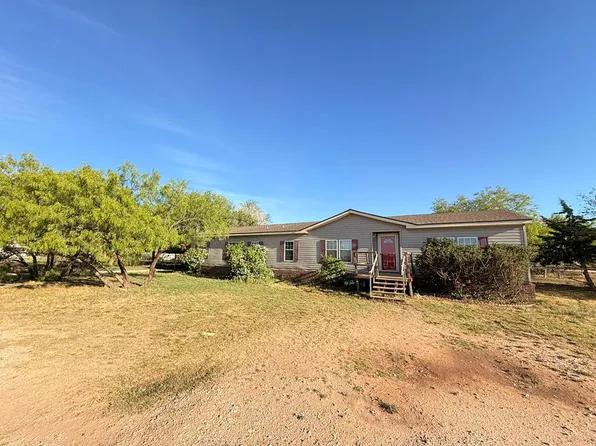 201 N Austin Ave, Snyder, TX 79549