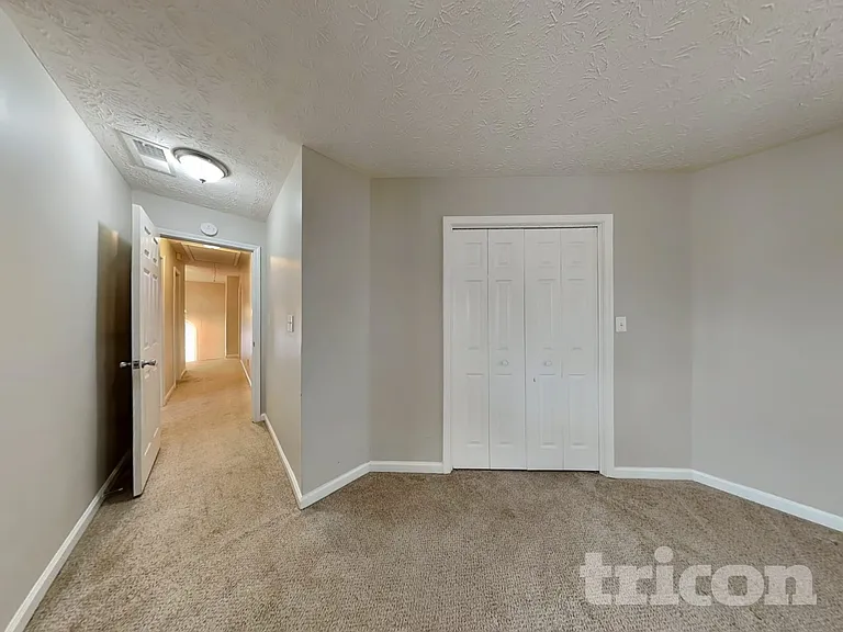 235 Red Maple Dr — Photo 16