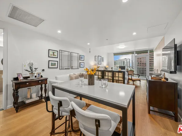 877 Francisco St APT 1715, Los Angeles, CA 90017