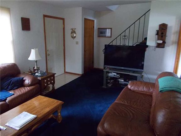 3rd image of 1513 Winslow Dr