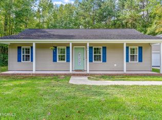 386 Balcombe Rd, Rocky Point, NC 28457