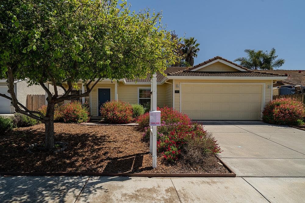 2175 Teakwood Ct, Hollister, CA 95023 Zillow