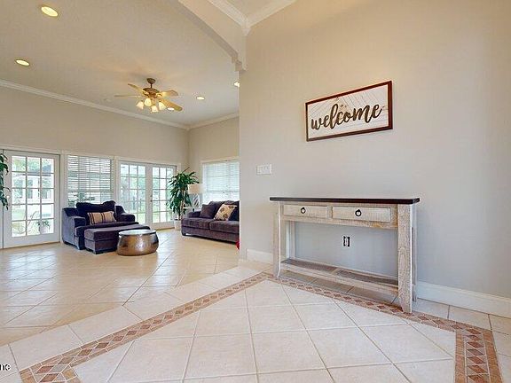 3rd image of 14067 PINE ISLAND Drive