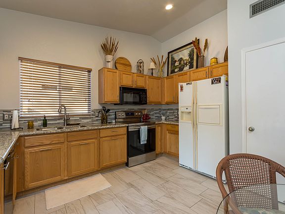 4th image of 7735 W Shining Moon Way