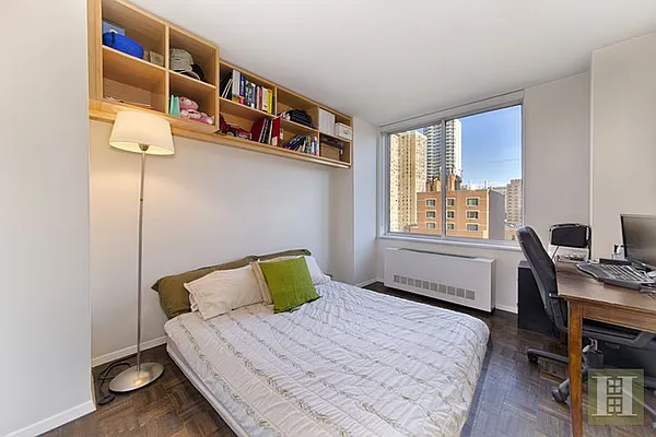 Rented by Halstead Real Estate | media 23
