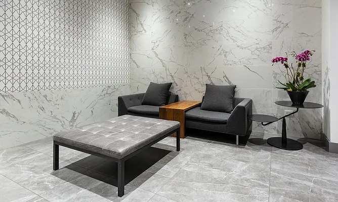 Sold by Flat Iron Real Estate | media 13