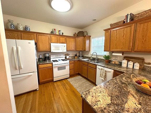 5th image of 254 Landfield Rd