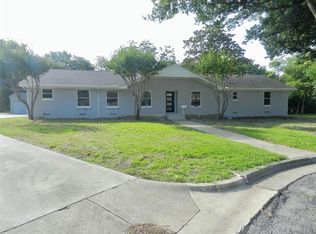 12414 Veronica Cir, Farmers Branch, TX 75234