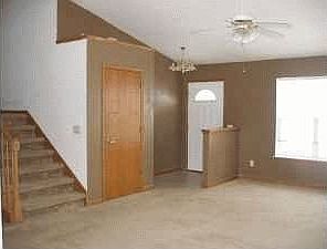 2nd image of 1080 N Pine St