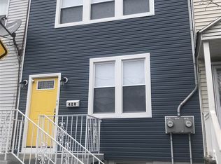 420 3rd St FLOOR 1, Union City, NJ 07087