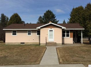 4473 Vermilion Trl, Gilbert, MN 55741