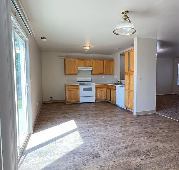 3703 Compass Pointe Ave — Photo 7