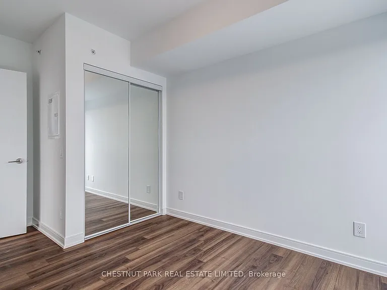 30 Samuel Wood Way #2402 — Photo 31