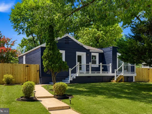 1414 Farmingdale Ave, Capitol Heights, MD 20743
