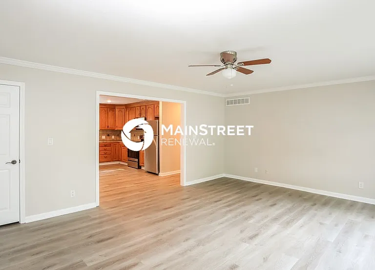 410 N Eugene Field Rd — Photo 5