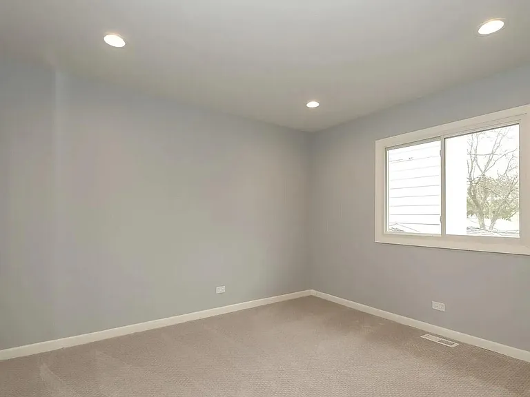 886 Swallow St — Photo 11
